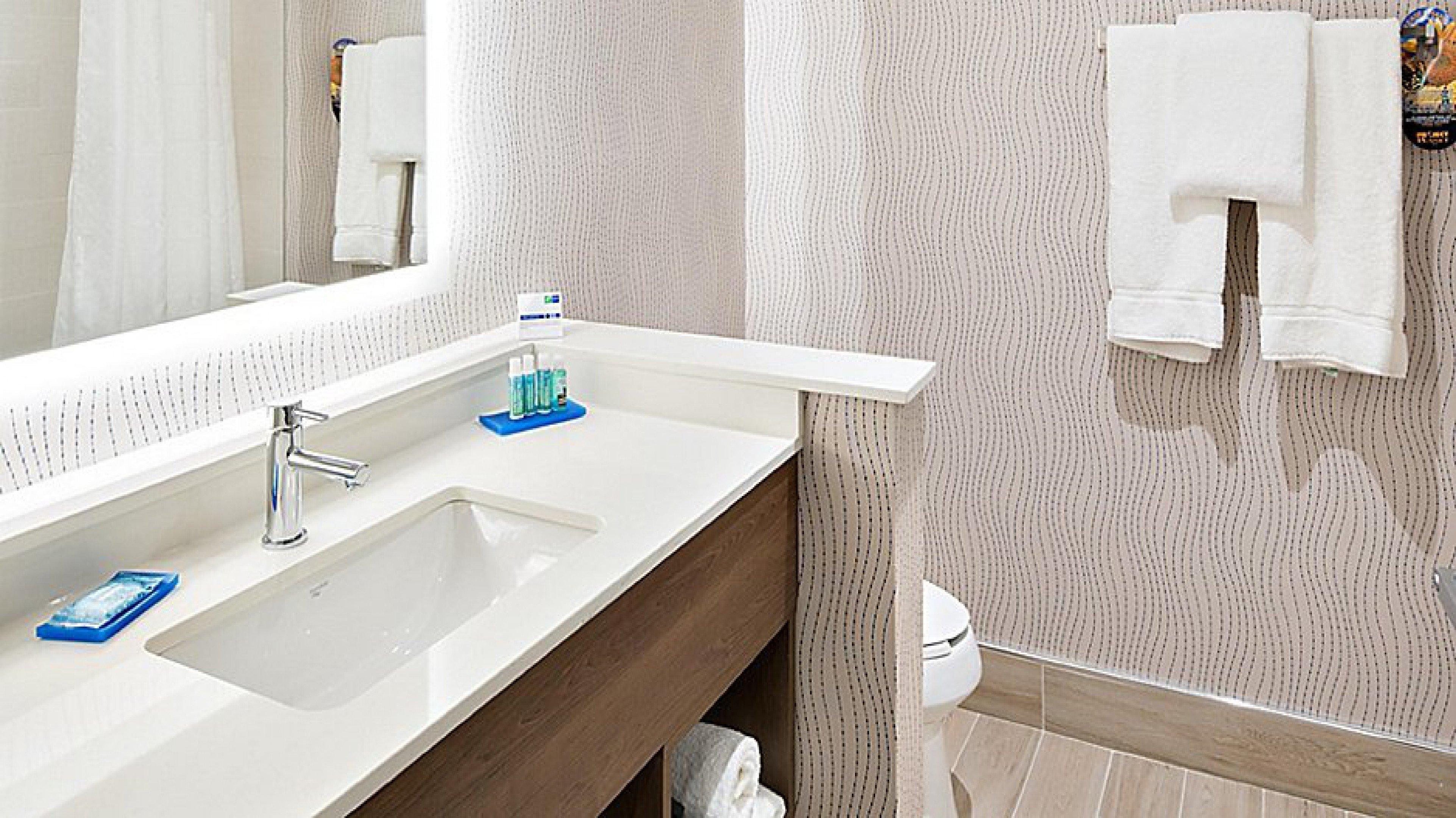 Holiday Inn Express Hotel & Suites Mount Pleasant By Ihg Eksteriør bilde